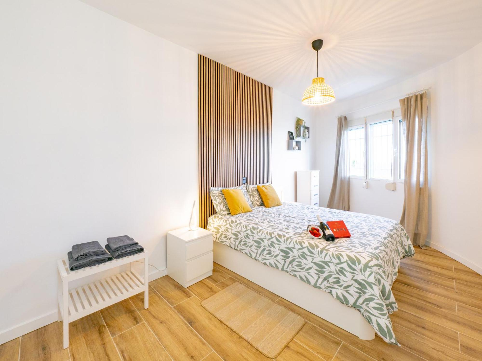 Apartment On Beach Mijas Sitio de Calahonda المظهر الخارجي الصورة