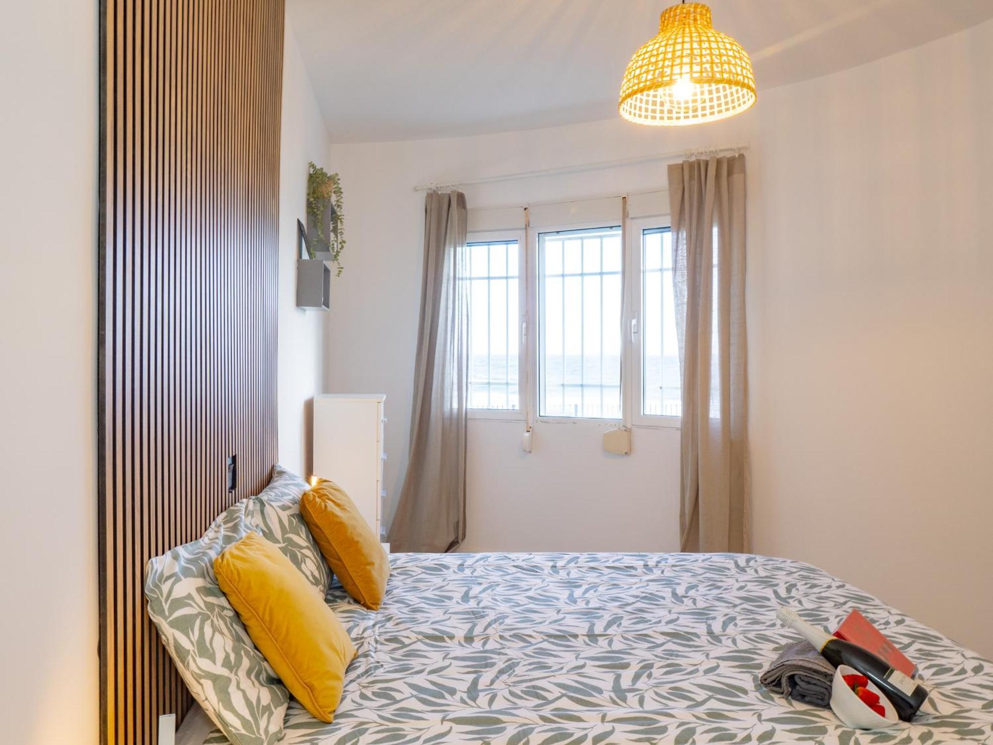 Apartment On Beach Mijas Sitio de Calahonda المظهر الخارجي الصورة